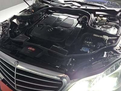 MERCEDES-BENZ E-CLASS - 7