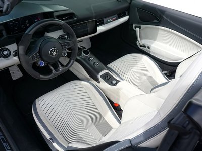 صورة مصغرة 21 لـ 2023 Maserati MC20 CIELO