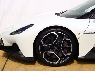 صورة مصغرة 35 لـ 2023 Maserati MC20 CIELO
