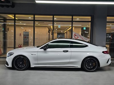 MERCEDES-BENZ C-CLASS - 2