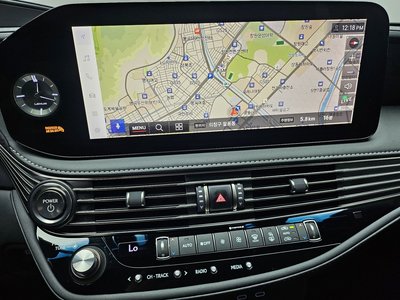 صورة مصغرة 12 لـ 2022 Lexus LS