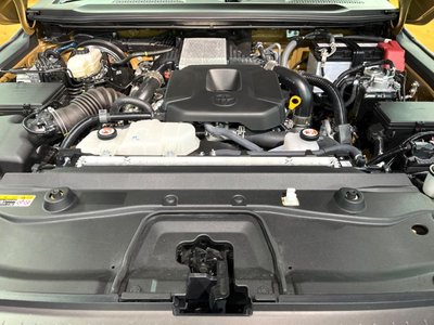 صورة مصغرة 18 لـ 2025 Toyota LAND CRUISER 250
