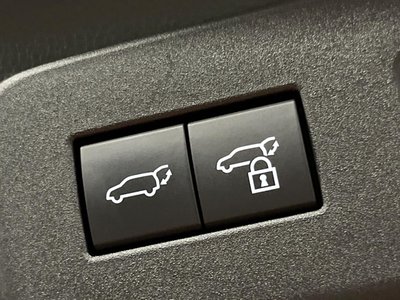 صورة مصغرة 74 لـ 2025 Toyota LAND CRUISER 250