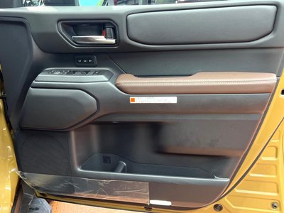 صورة مصغرة 43 لـ 2025 Toyota LAND CRUISER 250