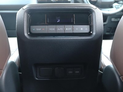 2024 Toyota LAND CRUISER 250 thumbnail 35