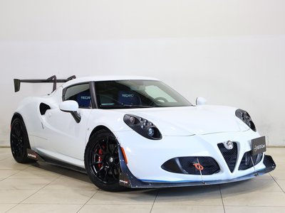 صورة 14 لـ 2015 ALFA Romeo 4C