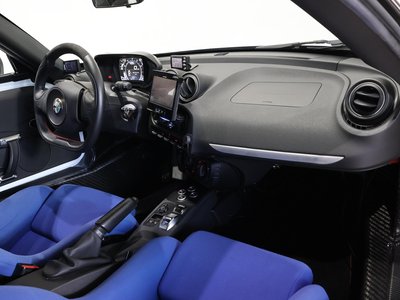 صورة 4 لـ 2015 ALFA Romeo 4C