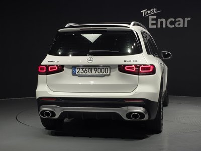 صورة 4 لـ 2023 Mercedes-BENZ GLB