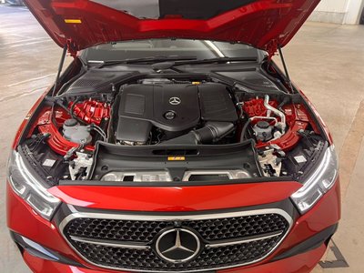 MERCEDES-BENZ E-CLASS - 8