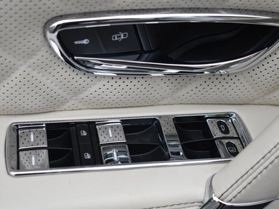 صورة مصغرة 18 لـ 2018 Bentley FLYING SPUR