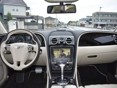 صورة مصغرة 37 لـ 2018 Bentley FLYING SPUR