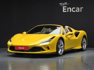 FERRARI F8 SPIDER