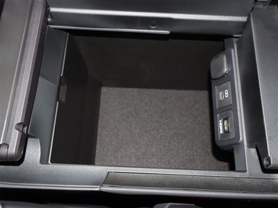 صورة 19 لـ 2025 Toyota ALPHARD