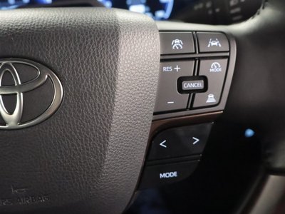 صورة 23 لـ 2025 Toyota ALPHARD