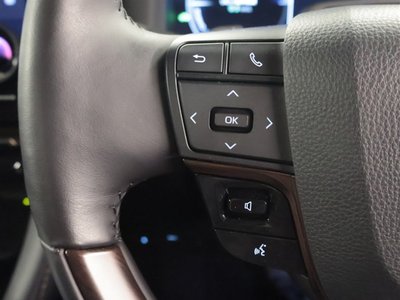 صورة 22 لـ 2025 Toyota ALPHARD