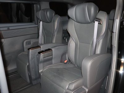 صورة 28 لـ 2025 Toyota ALPHARD