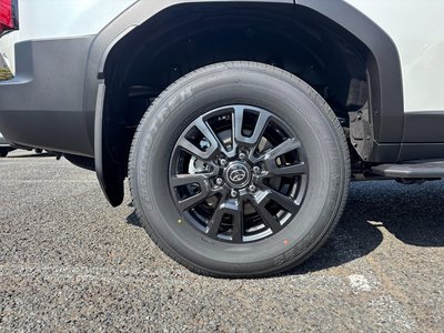 TOYOTA LAND CRUISER - 10