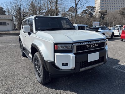 TOYOTA LAND CRUISER - 3
