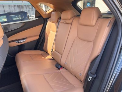 صورة مصغرة 34 لـ 2023 Lexus NX