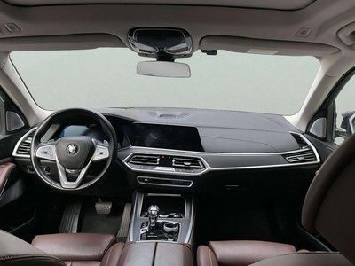 BMW X7 - 7