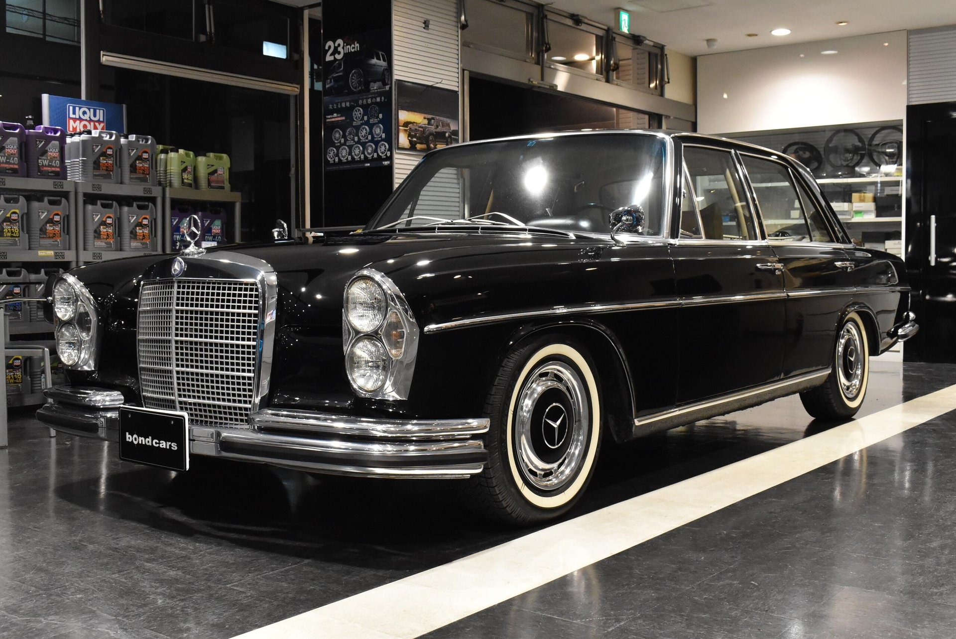 MERCEDES-BENZ S-CLASS - View 1