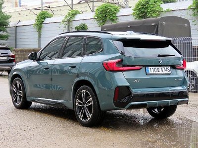 2025 BMW X1 照片 2