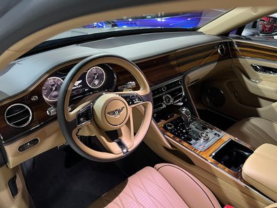 2021 Bentley FLYING SPUR 照片 10