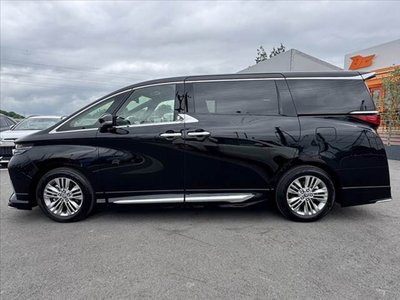 2026 Toyota ALPHARD — миниатюра 11