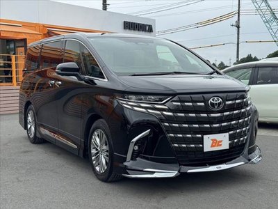 2026 Toyota ALPHARD photo 8