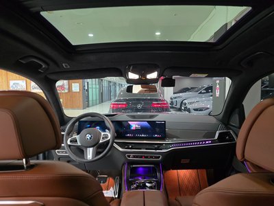 2025 BMW X7 — фото 4