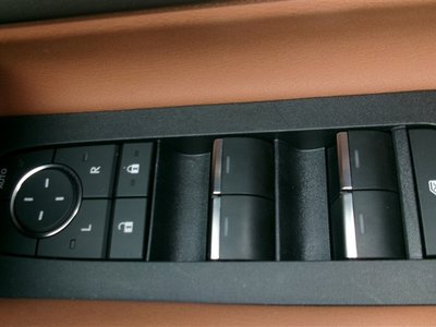 TOYOTA VELLFIRE - 10