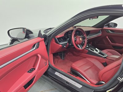 صورة مصغرة 13 لـ 2024 Porsche 911