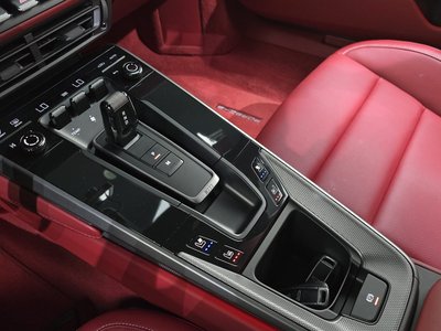 صورة مصغرة 12 لـ 2024 Porsche 911
