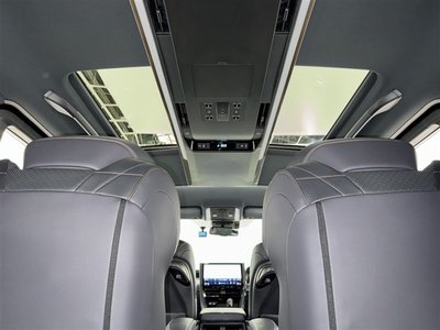 TOYOTA VELLFIRE - 10