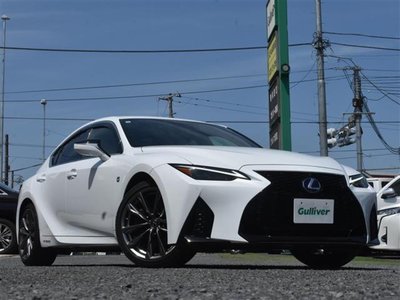 LEXUS IS - 1