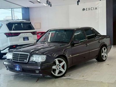 MERCEDES-BENZ E-CLASS - 3