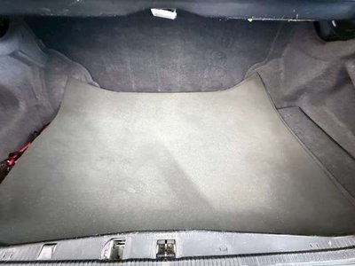 MERCEDES-BENZ E-CLASS - 6