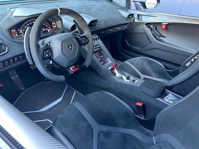 LAMBORGHINI HURACAN - 2