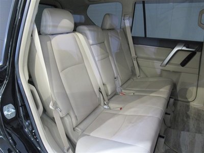 TOYOTA LAND CRUISER PRADO - 6