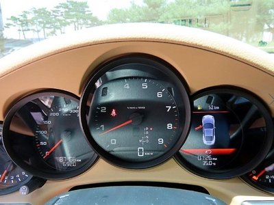 صورة 10 لـ 2013 Porsche 911