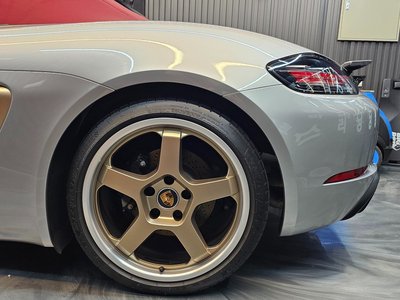 صورة مصغرة 14 لـ 2021 Porsche 718