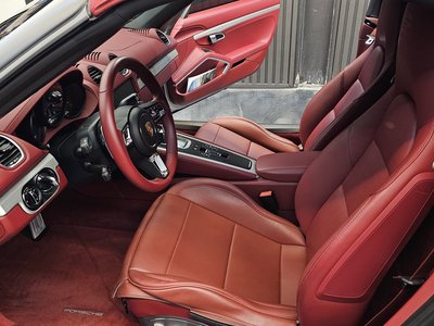 صورة 10 لـ 2021 Porsche 718