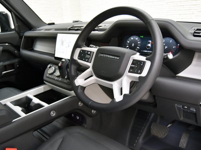 2025 LAND Rover DEFENDER 缩略图 26