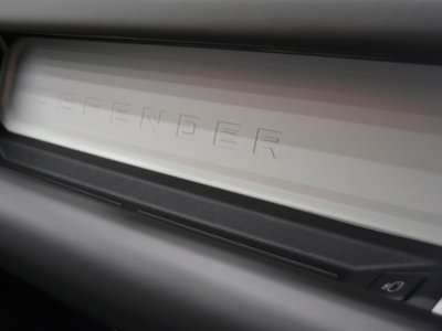 2025 LAND Rover DEFENDER 缩略图 25