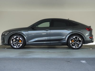 AUDI E-TRON S SPORTBACK - 4