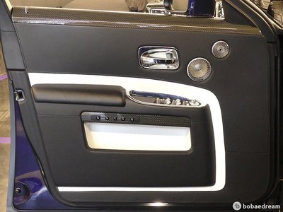 ROLLS-ROYCE GHOST - 10