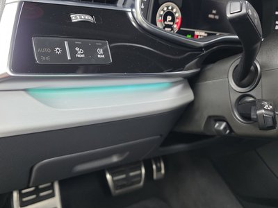 صورة مصغرة 34 لـ 2021 AUDI Q8
