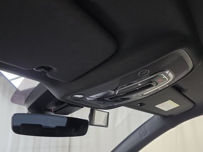صورة مصغرة 29 لـ 2021 AUDI Q8