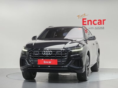 AUDI Q8 - 2