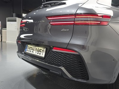 2021 Genesis GV70 — миниатюра 35